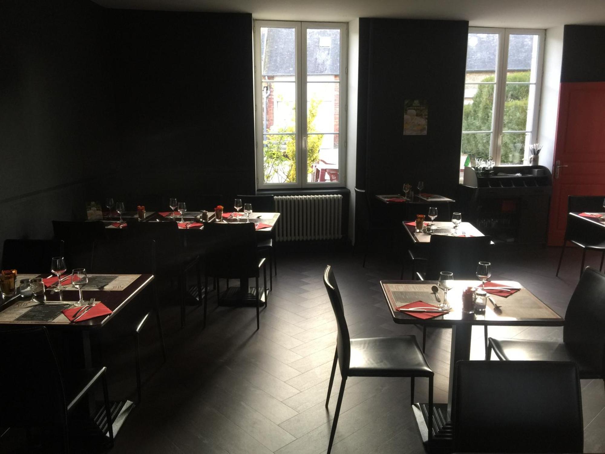 Au Pere Tranquille Hotell Tinchebray-Bocage Eksteriør bilde