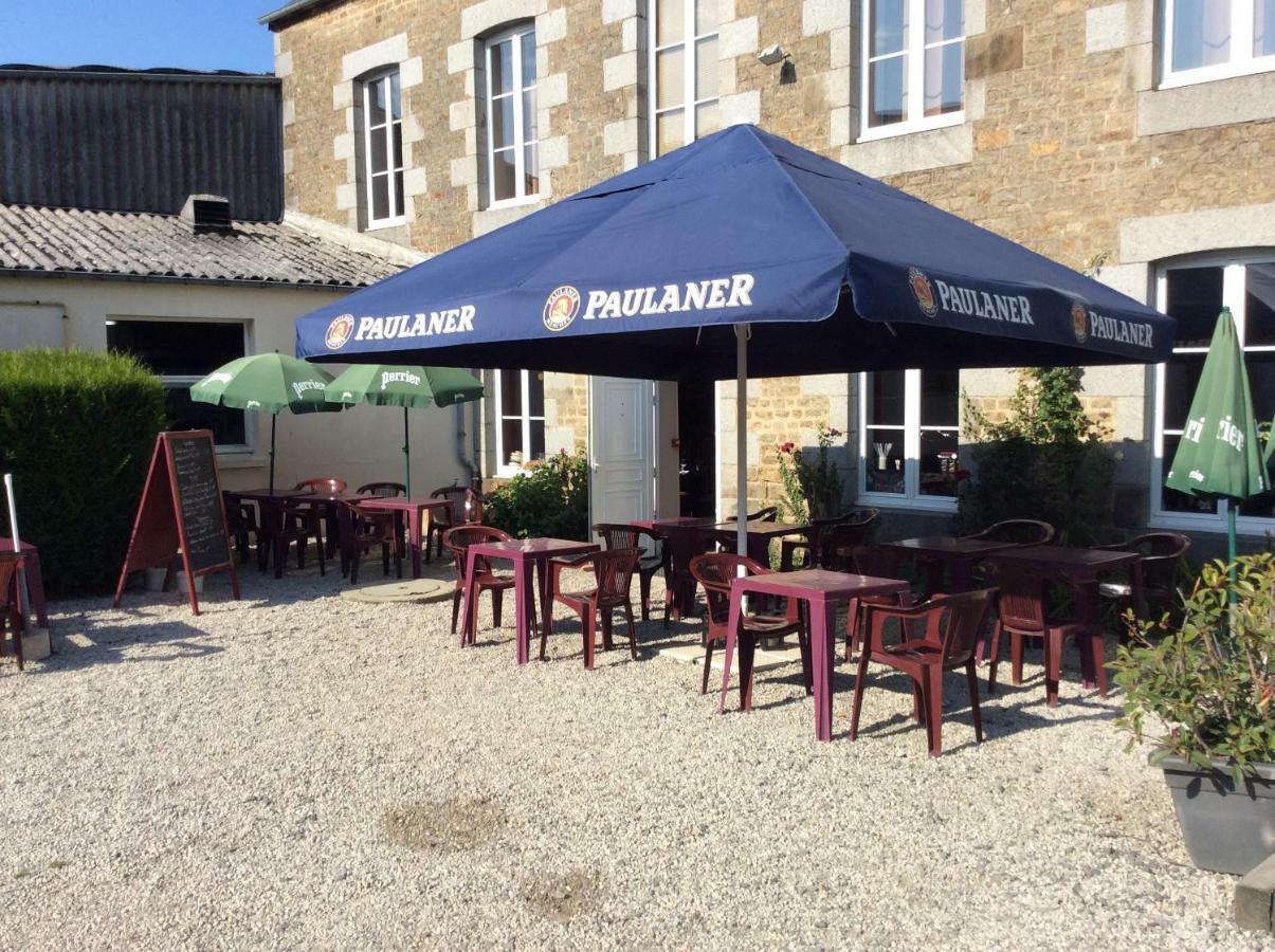 Au Pere Tranquille Hotell Tinchebray-Bocage Eksteriør bilde